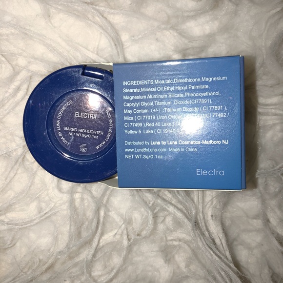 Luna by Luna highlighter peach champagne shade - Picture 3 of 5